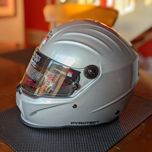 Pyrotect Pro-Airflow Full Face Helmet